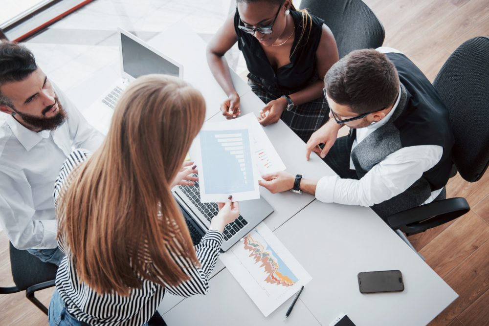 Entreprises clientes du business analyst : pourquoi font-elles appel à ces professionnels ?