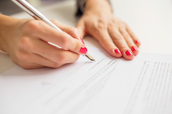 Les clauses de la prestation du talent externe sont-elles à jour ?
