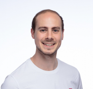 Adrien saura